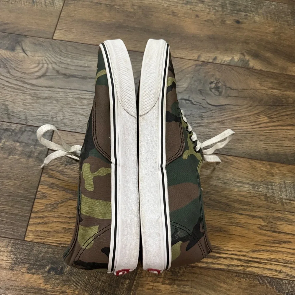 Vans Authentic Camo Sneakers Mens 9.5 Womens 11 Low Top Woodland Skate Shoes